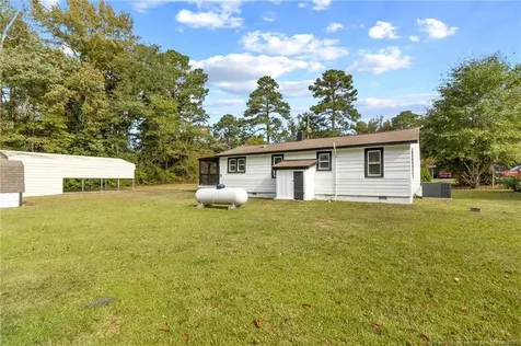 21480 Jane Shaw Road Wagram NC 28396