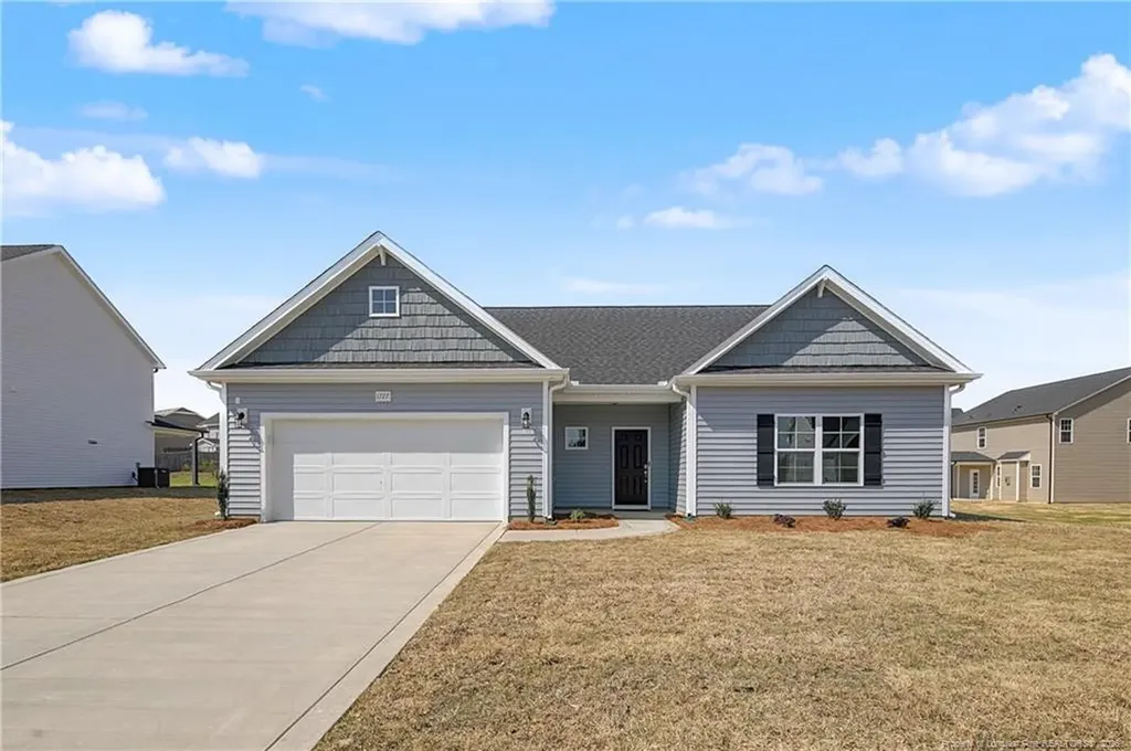 1727 Man O War Drive Hope Mills NC 28348
