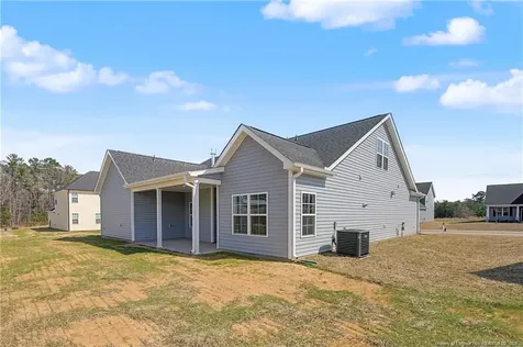 1727 Man O War Drive Hope Mills NC 28348