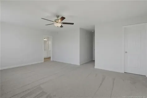 1723 Man O War Drive Hope Mills NC 28348