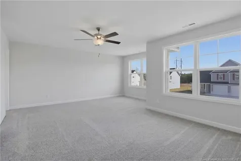 1723 Man O War Drive Hope Mills NC 28348
