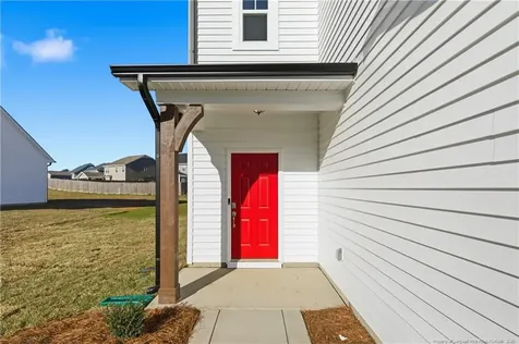 1723 Man O War Drive Hope Mills NC 28348