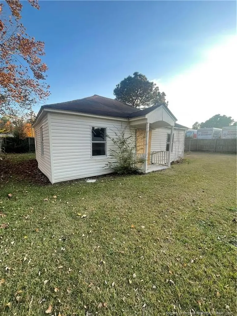 104 Fleishman Street Fayetteville NC 28303