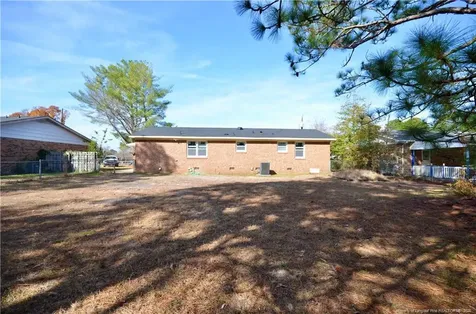 3235 Glenmore Drive Hope Mills NC 28348