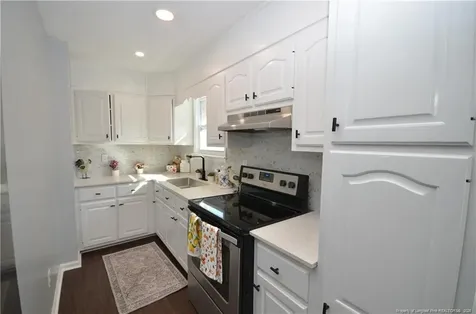 3235 Glenmore Drive Hope Mills NC 28348