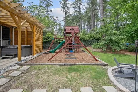 85 Heatherspring Way Spring Lake NC 28390