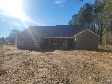 2435 Live Oak Drive Fayetteville NC 28306