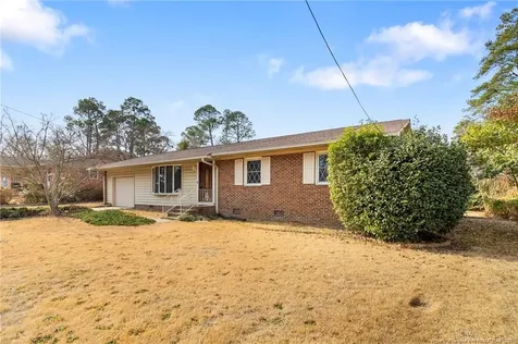 1438 Berriedale Drive Fayetteville NC 28304
