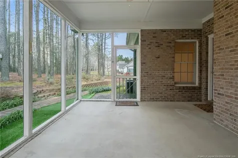 61 Fountain Park Circle Spring Lake NC 28390