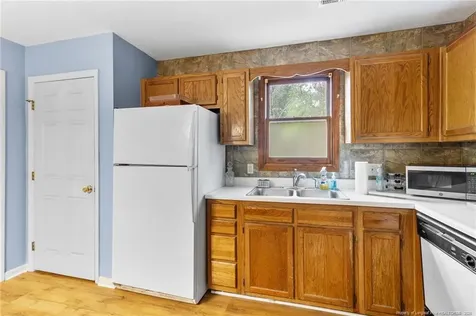 1132 Hoke Loop Road Fayetteville NC 28314