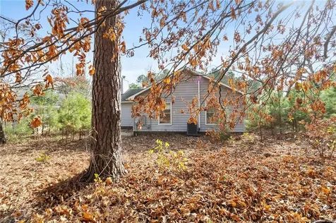 1132 Hoke Loop Road Fayetteville NC 28314