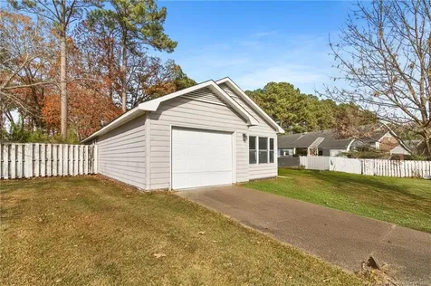 1132 Hoke Loop Road Fayetteville NC 28314