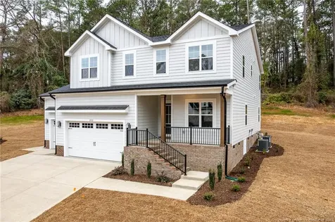 2512 Spring Valley Road Fayetteville NC 28303