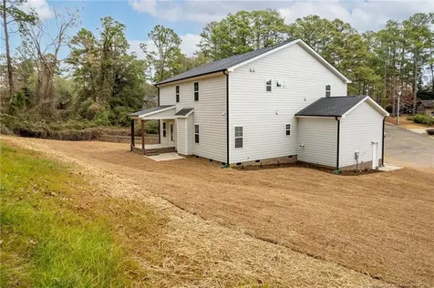 2512 Spring Valley Road Fayetteville NC 28303