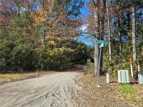409 Burns Road Lumberton NC 28358