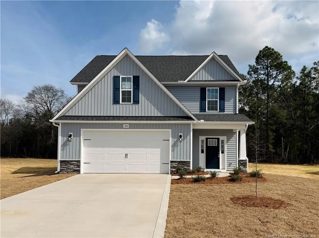 360 Sacksonia Street Raeford NC 28376