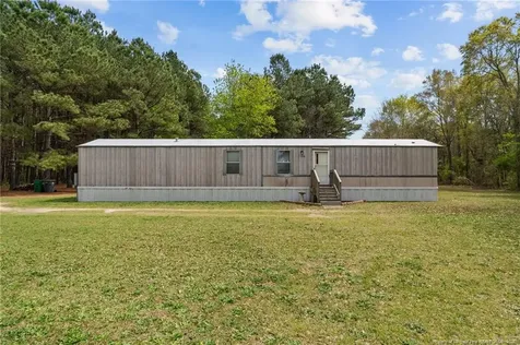 5236/5240 Maxwell Road Stedman NC 28391