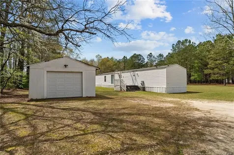 5236/5240 Maxwell Road Stedman NC 28391