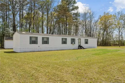5236/5240 Maxwell Road Stedman NC 28391