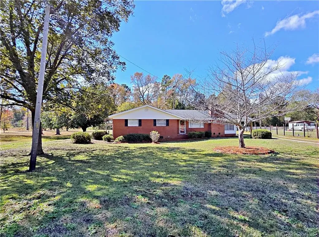 764 Old Vander Road Fayetteville NC 28312