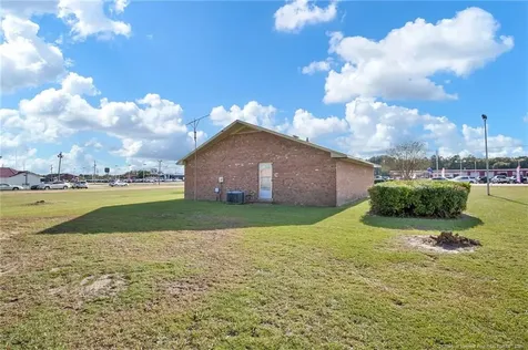 919 E Fourth Avenue Red Springs NC 28377