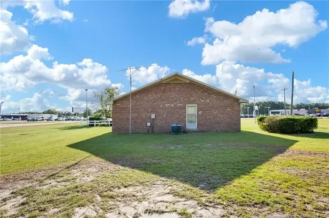 919 E Fourth Avenue Red Springs NC 28377