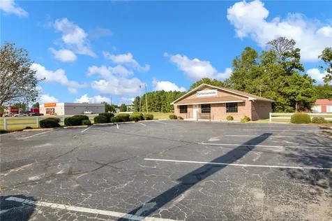 919 E Fourth Avenue Red Springs NC 28377