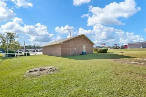919 E Fourth Avenue Red Springs NC 28377