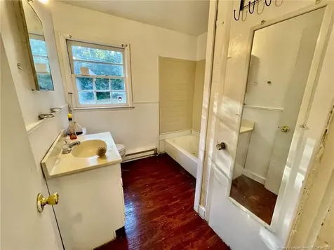 502 Spring Avenue Spring Lake NC 28390