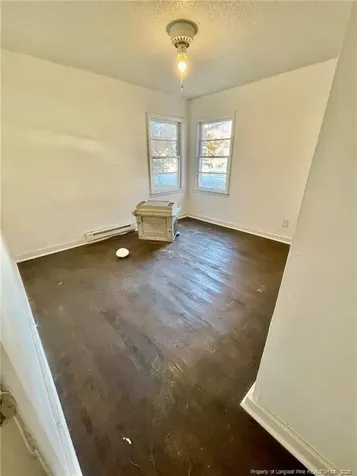 502 Spring Avenue Spring Lake NC 28390