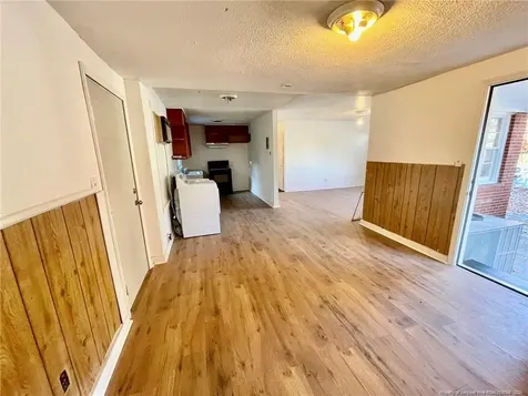 502 Spring Avenue Spring Lake NC 28390