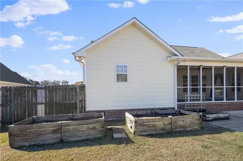 225 Hogart Street Raeford NC 28376