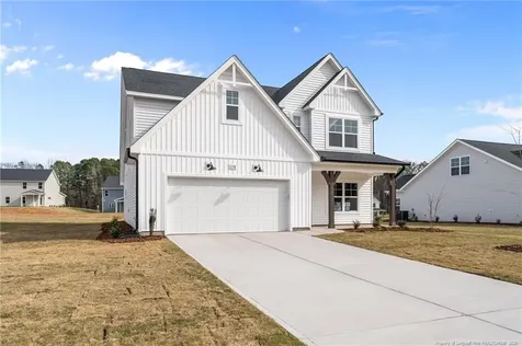 128 Michter Street Vass NC 28394