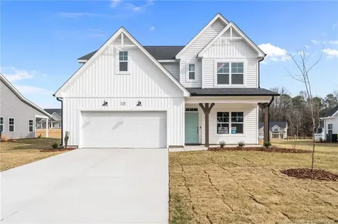 128 Michter Street Vass NC 28394