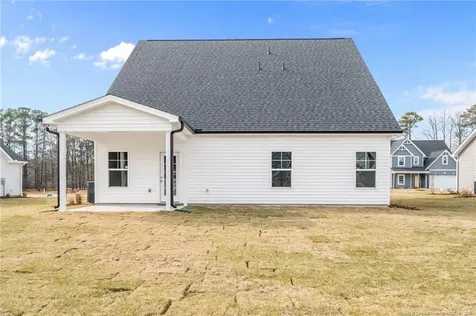 128 Michter Street Vass NC 28394