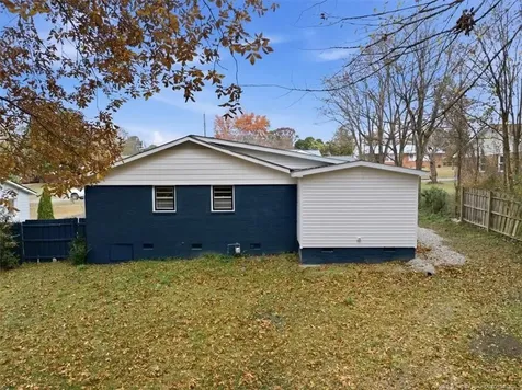 6025 Elstree Place Fayetteville NC 28314