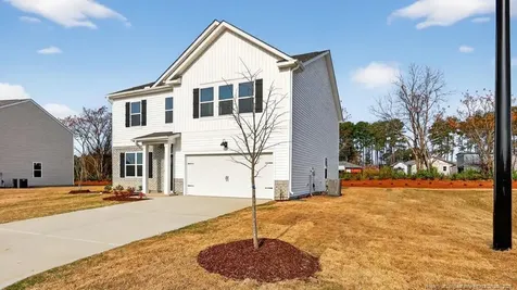 90 Discovery Way Spring Lake NC 28390