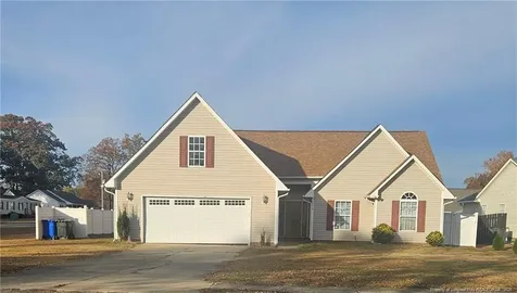 7796 Buttonwood Avenue Fayetteville NC 28314