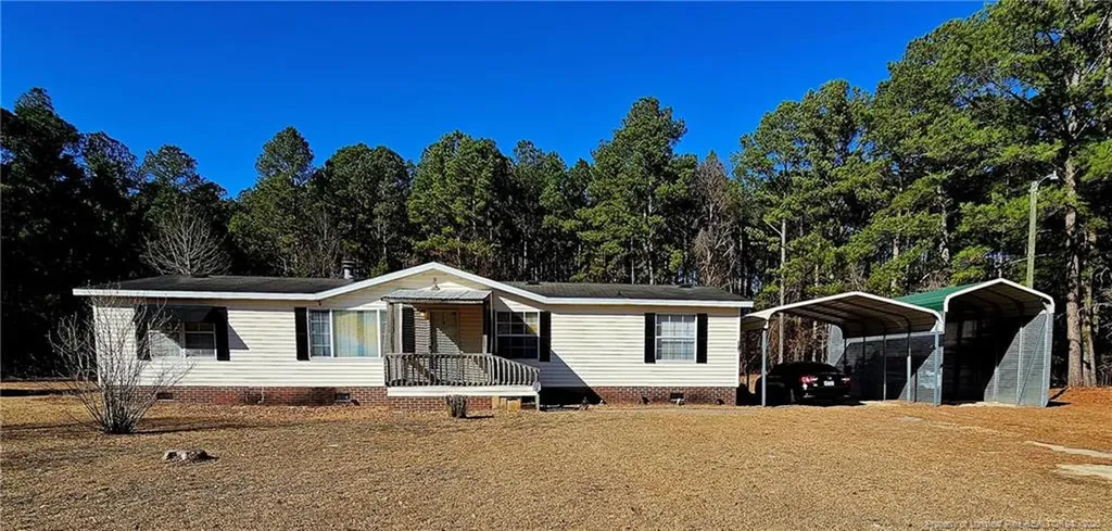 2156 Maxton Street Autryville NC 28318