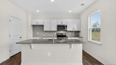 31 Mercer Way Spring Lake NC 28390