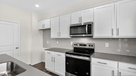 31 Mercer Way Spring Lake NC 28390