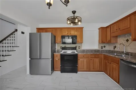 3231 Mclaurins Way Eastover NC 28312