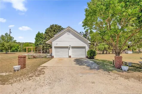 3231 Mclaurins Way Eastover NC 28312