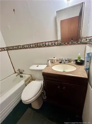 433 Cumberland Avenue Raeford NC 28376
