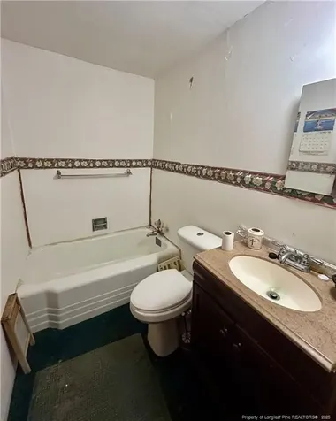 433 Cumberland Avenue Raeford NC 28376