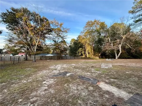 433 Cumberland Avenue Raeford NC 28376