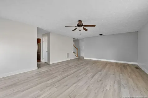 185 Sunflower Street Raeford NC 28376
