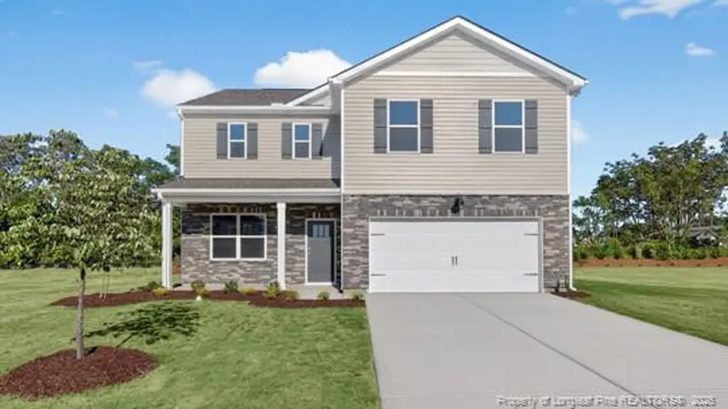 106 Discovery Way Spring Lake NC 28390