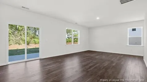 106 Discovery Way Spring Lake NC 28390