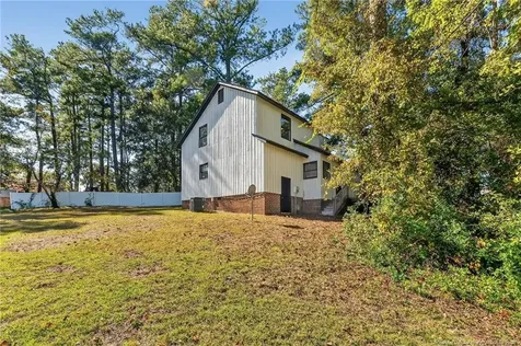 1606 Irwin Circle Fayetteville NC 28303